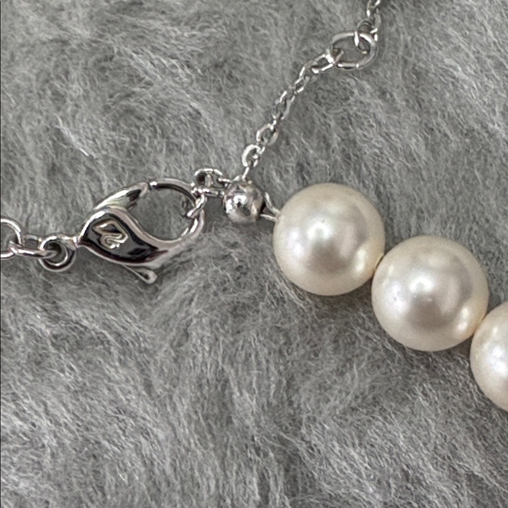 Swarovski glass pearl and crystal necklace - Picture 5 of 8